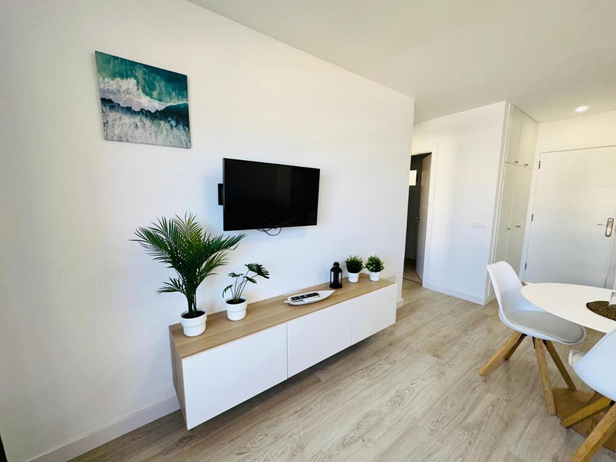 Newly Renovated Vistas Muelle De Los Cristianos Pier View Free Wifi Arona  Buitenkant foto